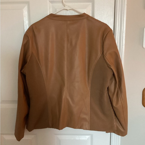 Colleen Lopez Faux Leather Jacket - Picture 4 of 7